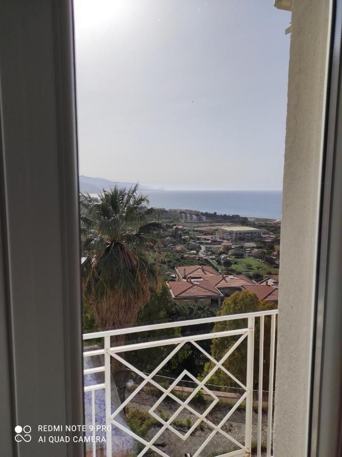 Case Vacanza Le Casette Santo Stefano di Camastra Luaran gambar