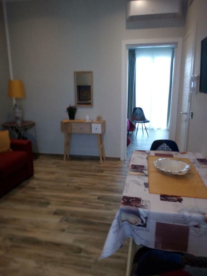 Case Vacanza Le Casette Santo Stefano di Camastra Luaran gambar
