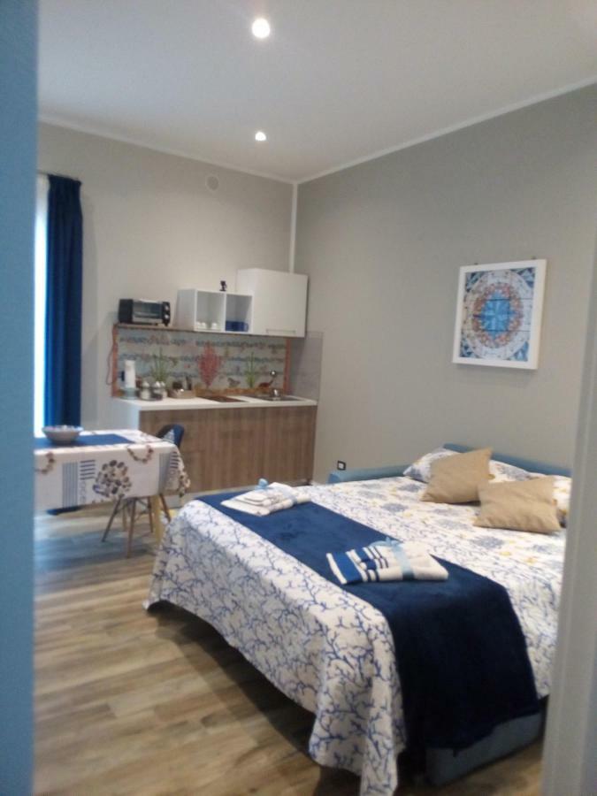 Case Vacanza Le Casette Santo Stefano di Camastra Luaran gambar