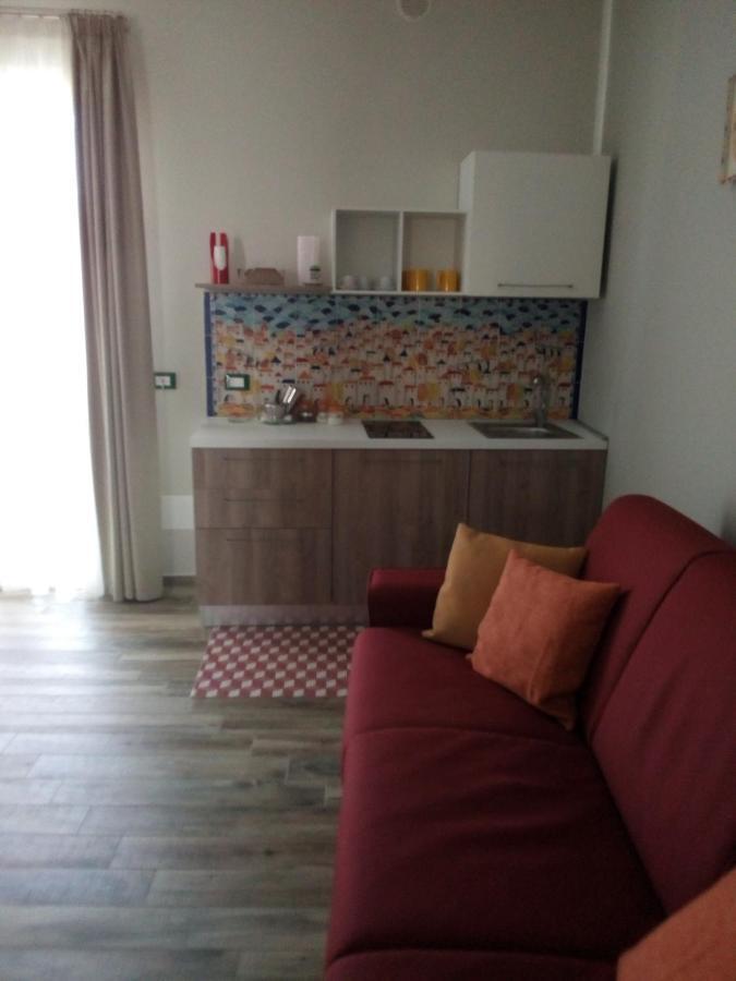 Case Vacanza Le Casette Santo Stefano di Camastra Luaran gambar